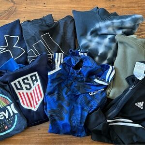 Boys Size Medium sweatshirt/jacket lot - 8 piece